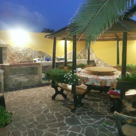 B&B La Collina Collepasso Buitenkant foto